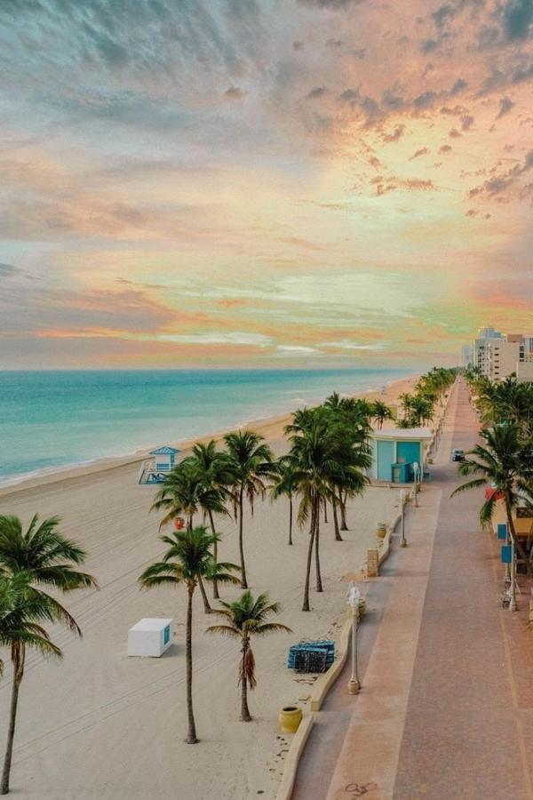 Downtown Hollywood Holiday Retreat Dania Beach 아파트 외부 사진