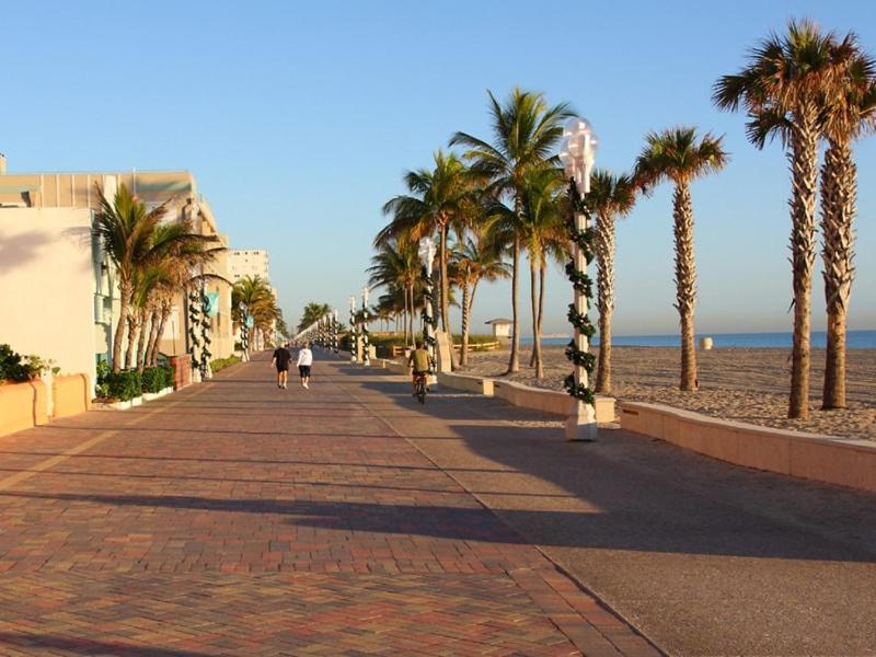 Downtown Hollywood Holiday Retreat Dania Beach 아파트 외부 사진